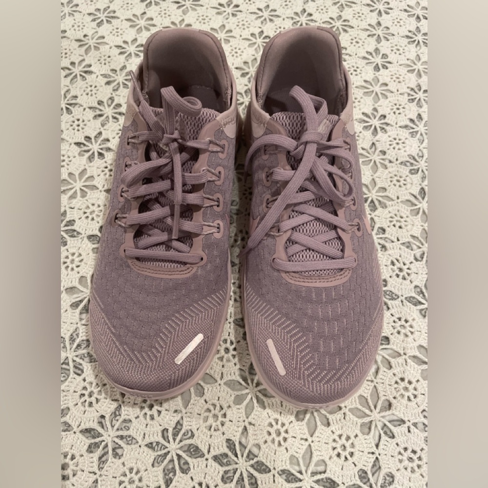 NWOB Nike Running shoe 7.5 (FINAL PRICE) 1225